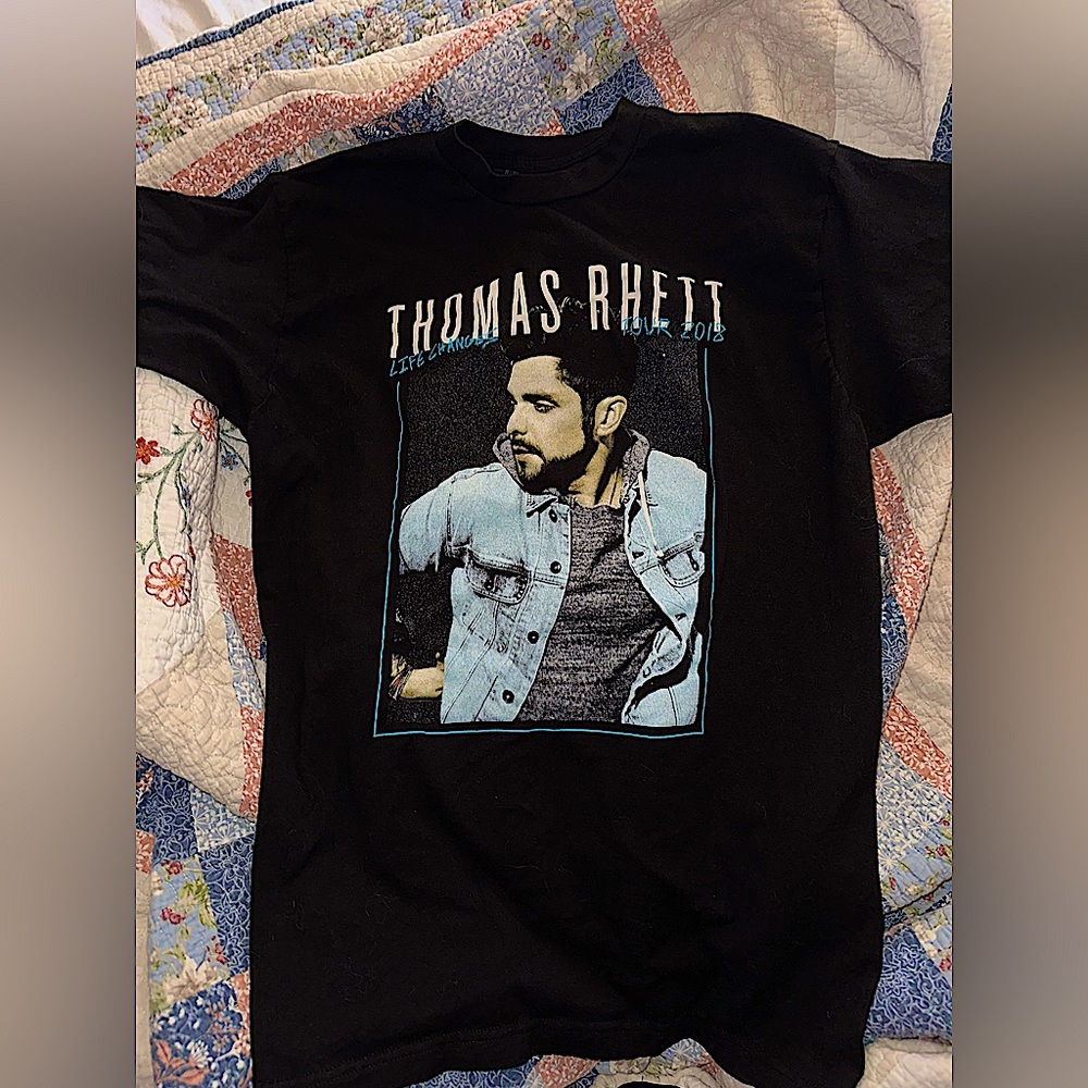 Thomas Rhett Life Changes Tour Tee - Picture 4 of 5